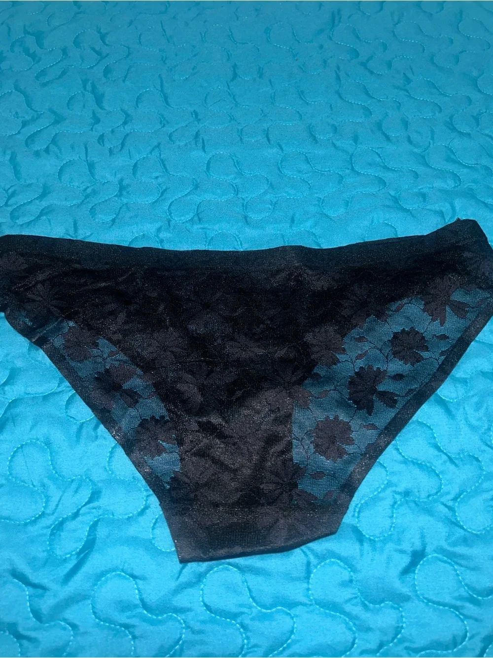 Lot of 5 Women's Cheeky and Brief Panties!!!! NWT